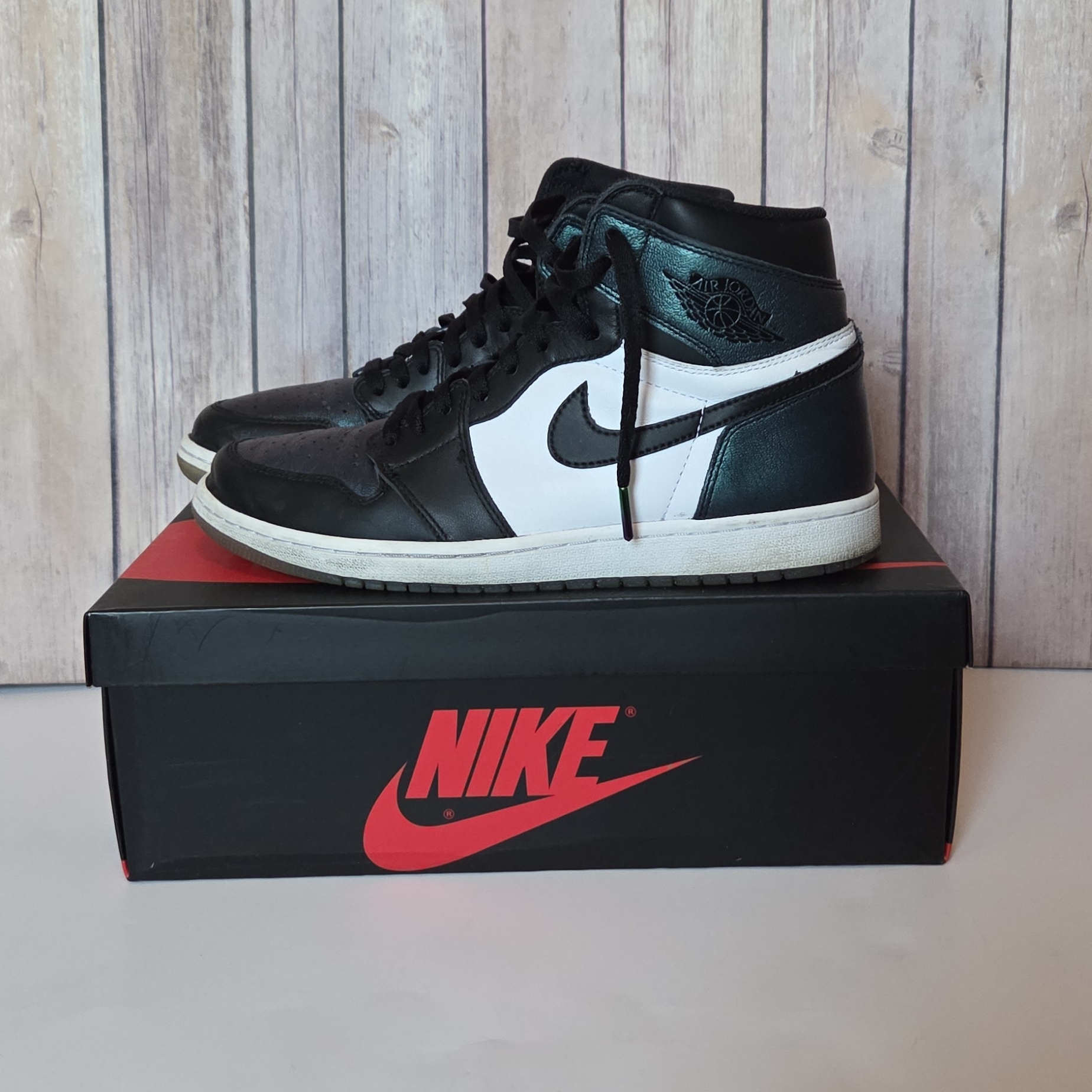 Nike Air Sneakers Box Included